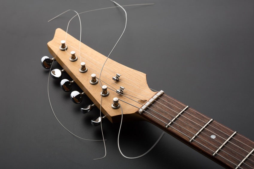 Cách chọn dây đàn Guitar Acoustic tốt