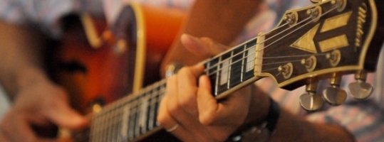 10 bí kíp học đàn Guitar cực dễ